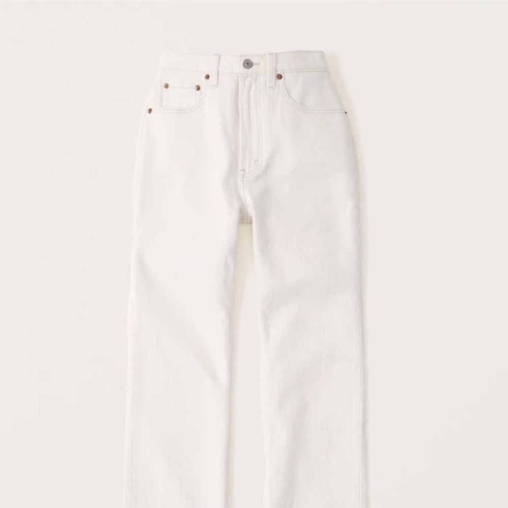 Abercrombie Ultra High Rise Ankle Straight